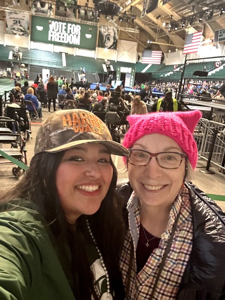 Anabelle Sanchez and Margot Kielhorn attended a Kamala Harris rally together at MSU.